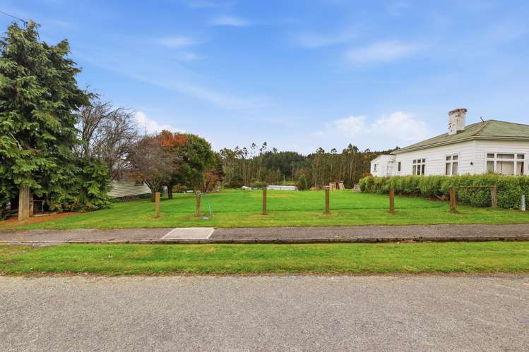 45 Needles Street Kaitangata_17