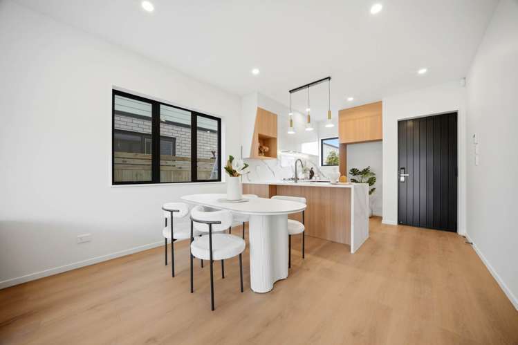 22 Lomandra Street Westgate_7
