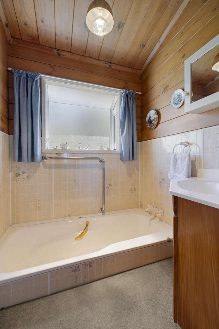 14b Greenslade Road Raglan_16