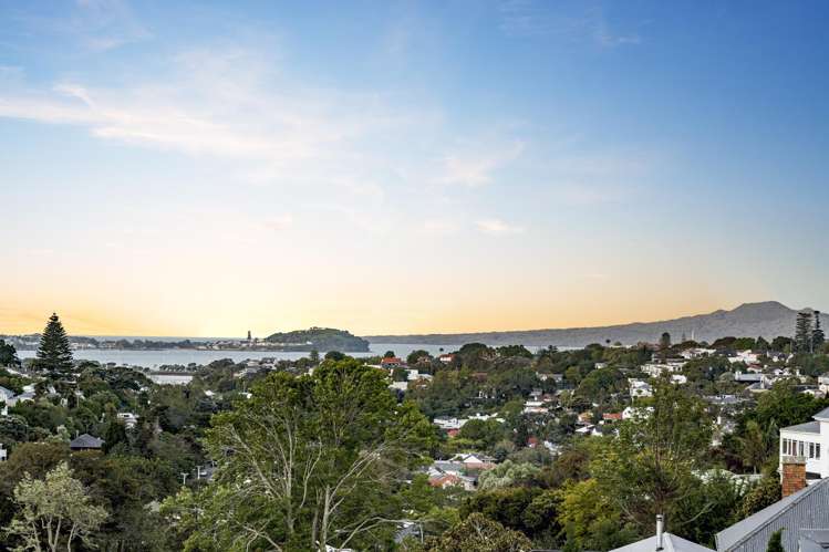 13 Eastbourne Road Remuera_24