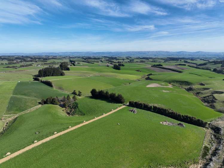 Hillend Road and Falla Burn Road Hillend_3