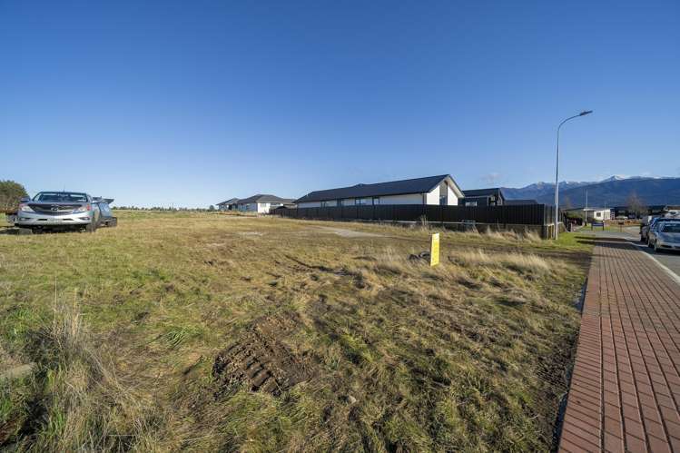 18 Ralph Moir Drive_3