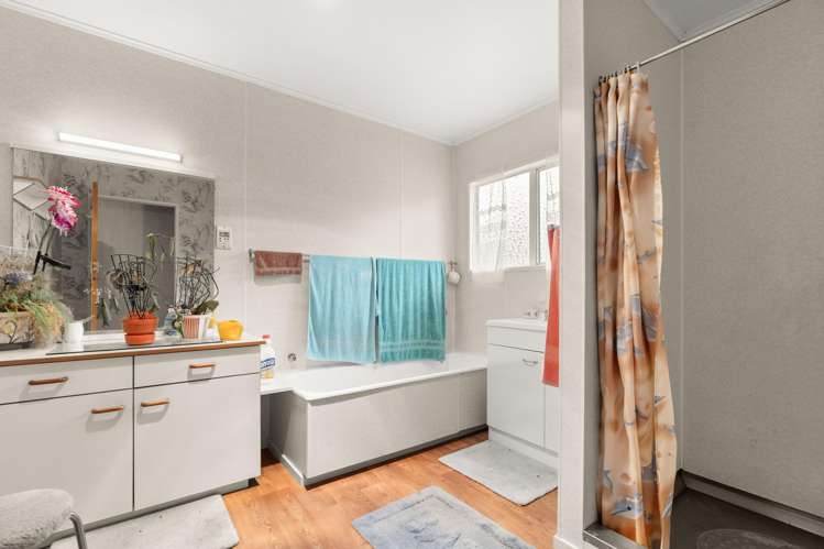 5421 Masterton Castlepoint Rd, Tinui_11