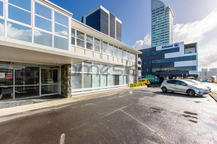 Ground Floor/2 Byron Avenue Takapuna_1