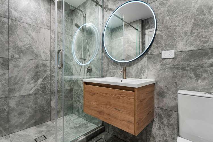 Meadowbank Road Meadowbank_14