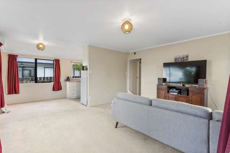 2/95 Wharf Road Te Atatu Peninsula_28