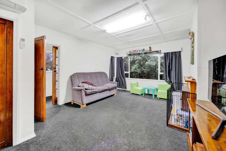 70 Pembroke Road West Stratford_5