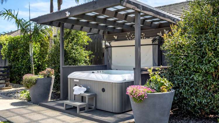 21 Constellation Avenue Beachlands_45