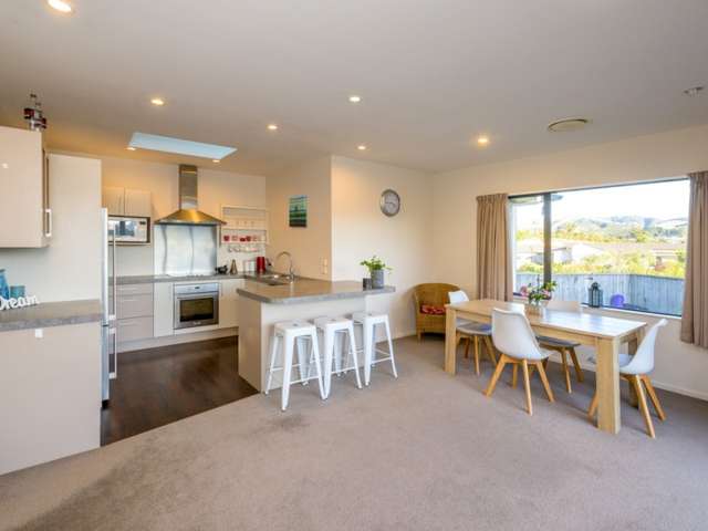 24 Tasman Close Aotea_1