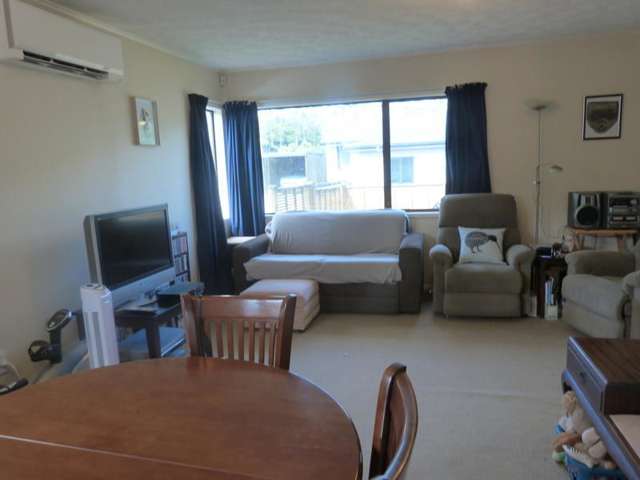 7 Angeline Place Massey_3