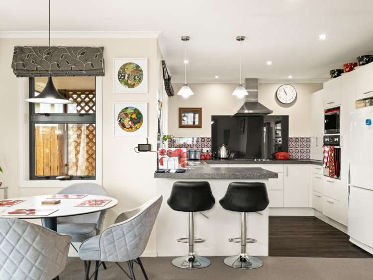 4 Douglas Street Saint Kilda_6