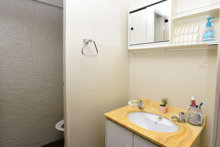 32 Mary Street Winton_14