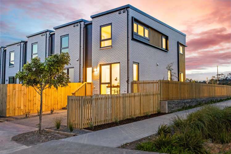 216 Henwood Road Westgate_16