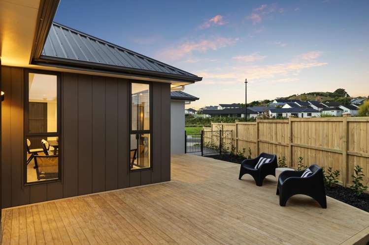 32 Rongoa Maori Way Pukekohe_17