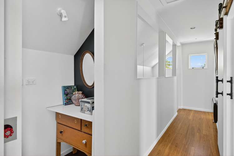 2/44 Shakespeare Road Waltham_17