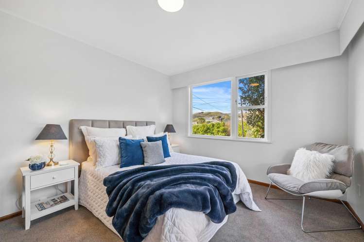 39 Lynda Avenue Paparangi_8