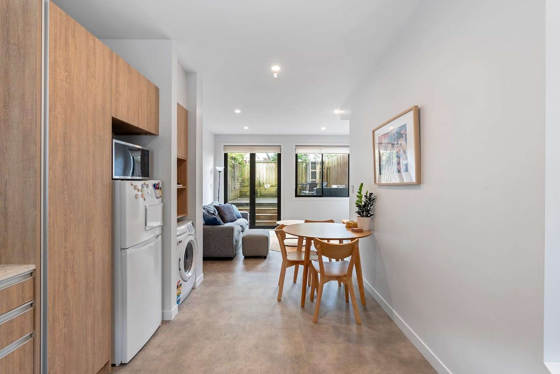 4/23 Middleton Road Johnsonville_0