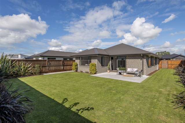 45 Minerva Crescent Woodend_2