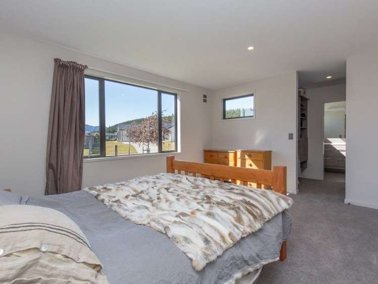 38 Westview Road Wanaka_10