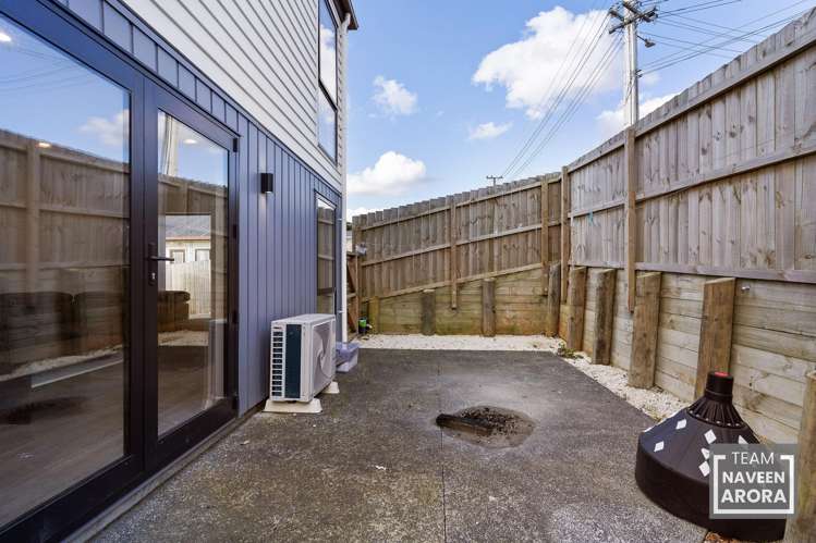 2 Whangamaru Way Papakura_10