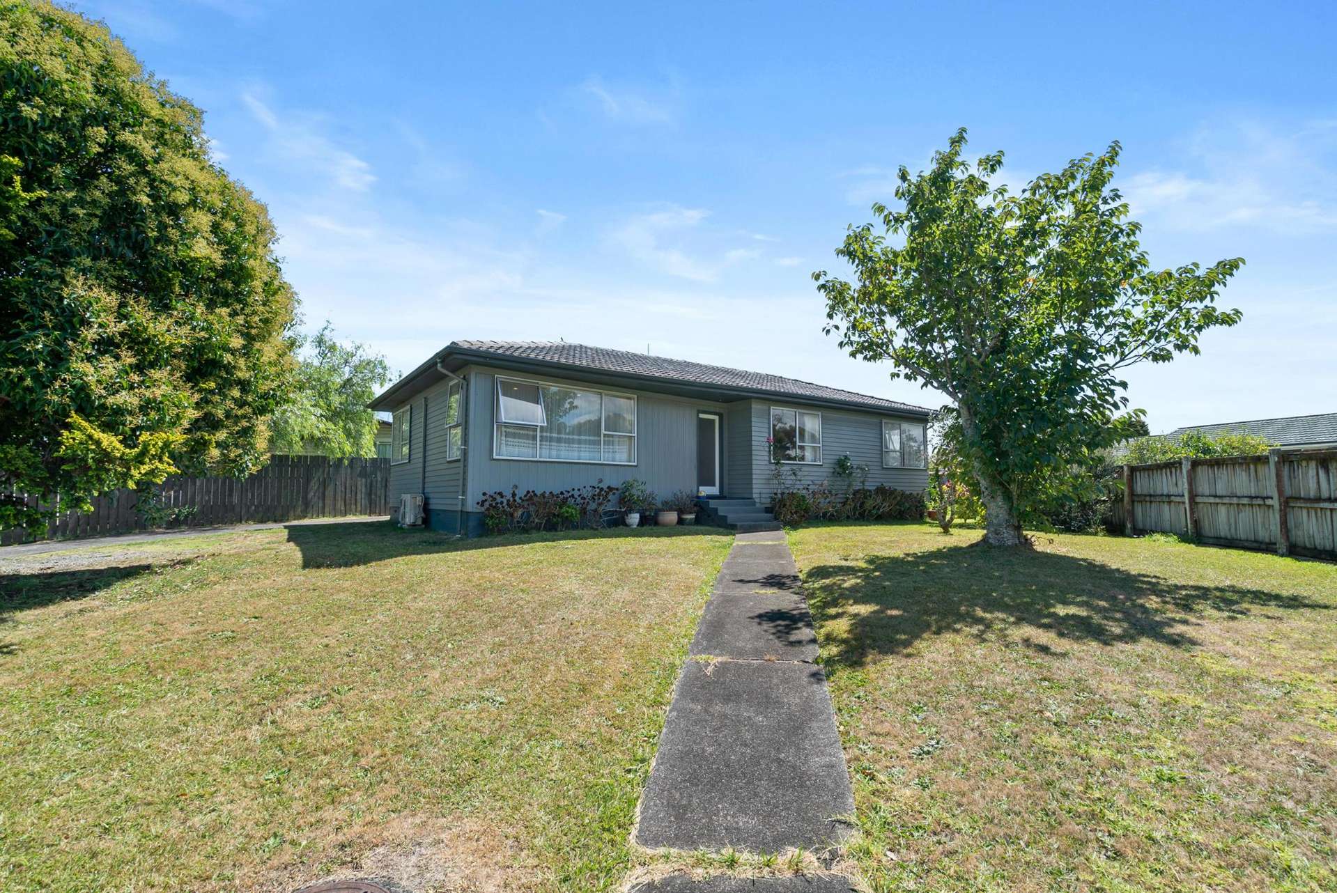 30 Staverton Crescent Mangere_0