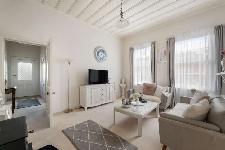 206 Kirkwood Street Thames_4