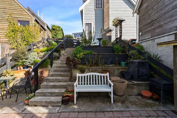 8a Cassis Place Crofton Downs_2