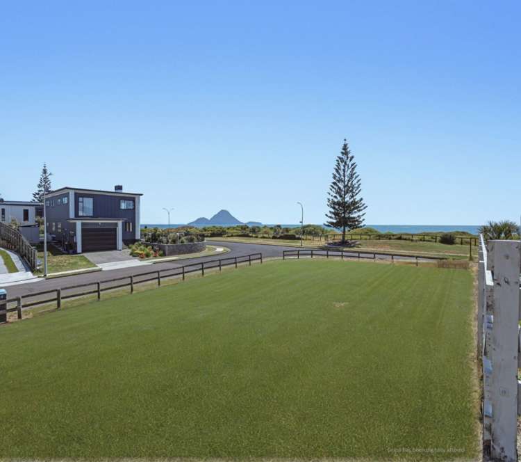 14 Pacific Parade Coastlands_5