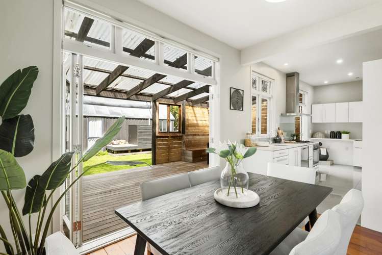 72 Eversleigh Road Belmont_16