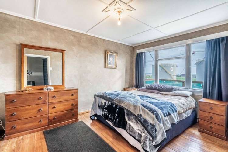 44 Ocean Beach Road Bluff_17