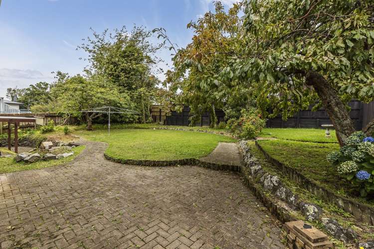 14 Balliol Drive Tawa_18