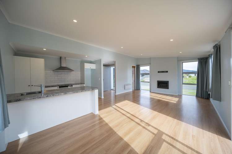 22 Hidden Lakes Avenue Te Anau_24