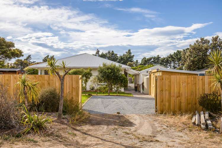 25 Holton Road Amberley_13
