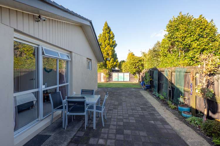 27a Sumner Street Glenholme_15