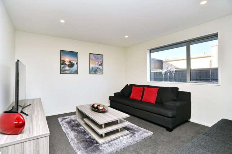 36 Plover Avenue_5