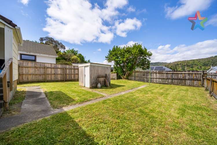 34 Bird Grove Stokes Valley_10