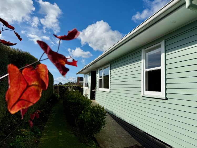 19 Lorenzen Bay Road Raglan_46
