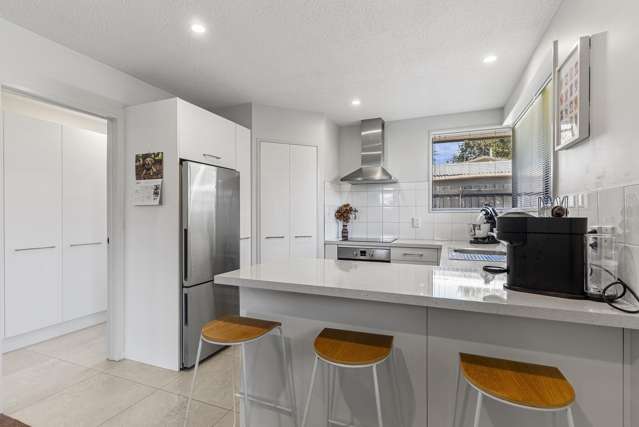 2/119 Withells Road Avonhead_2