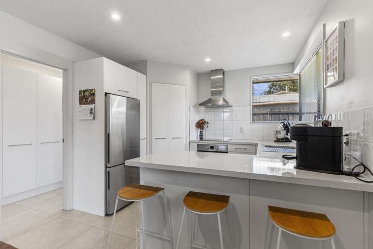 2/119 Withells Road_2