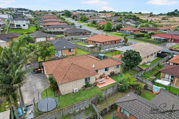 7 Nykki Place Papakura_21