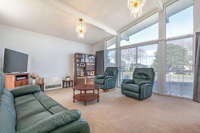 4 John F Kennedy Drive Milson_1