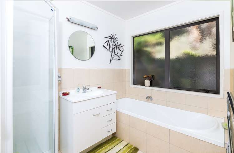 11 Motutahae Street Taupo_12