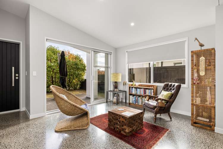 34 Saint Pauls Drive Brookfield_2