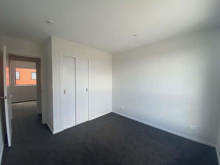 8/3234 Great North Road 1732_13