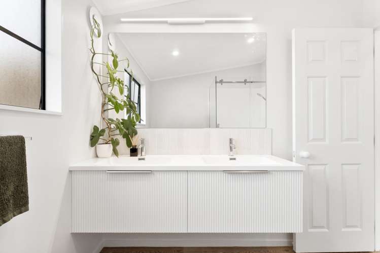 19 Crampton Court Orewa_19