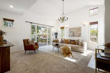 1 Scarlet Oak Drive_1