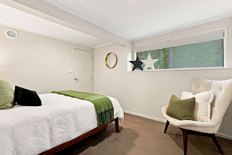 194 Beach Road Campbells Bay_16