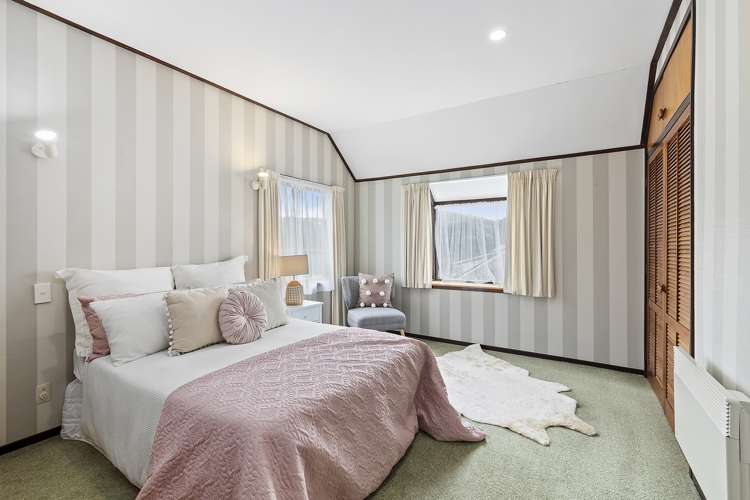 4 Ridd Crescent Karori_12