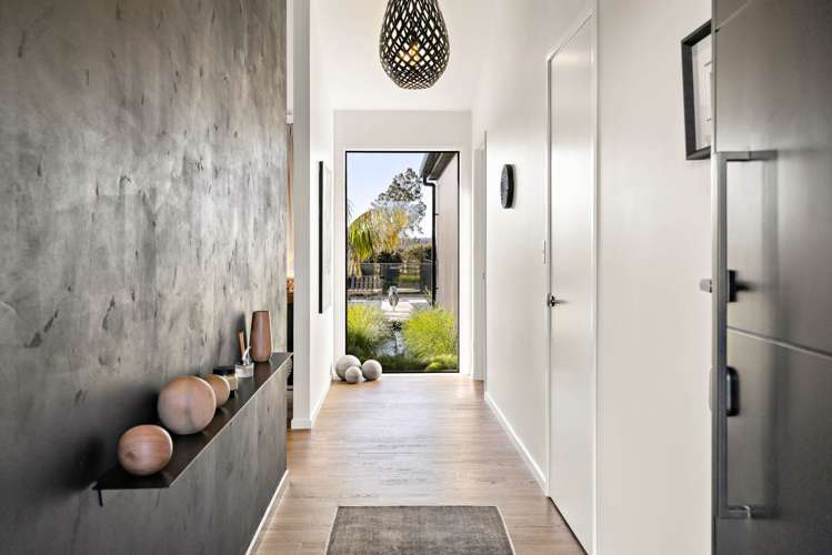 40 Diamond Lane Riverhead_5