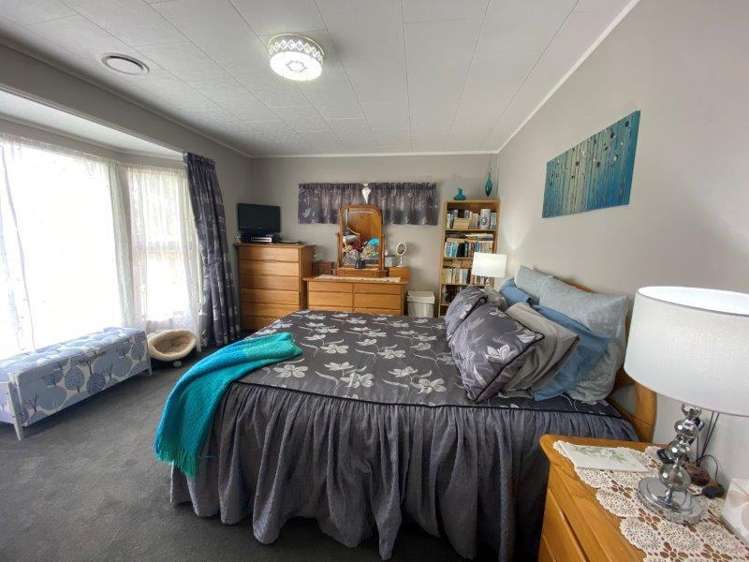 9 Chisholm Place Carterton_12